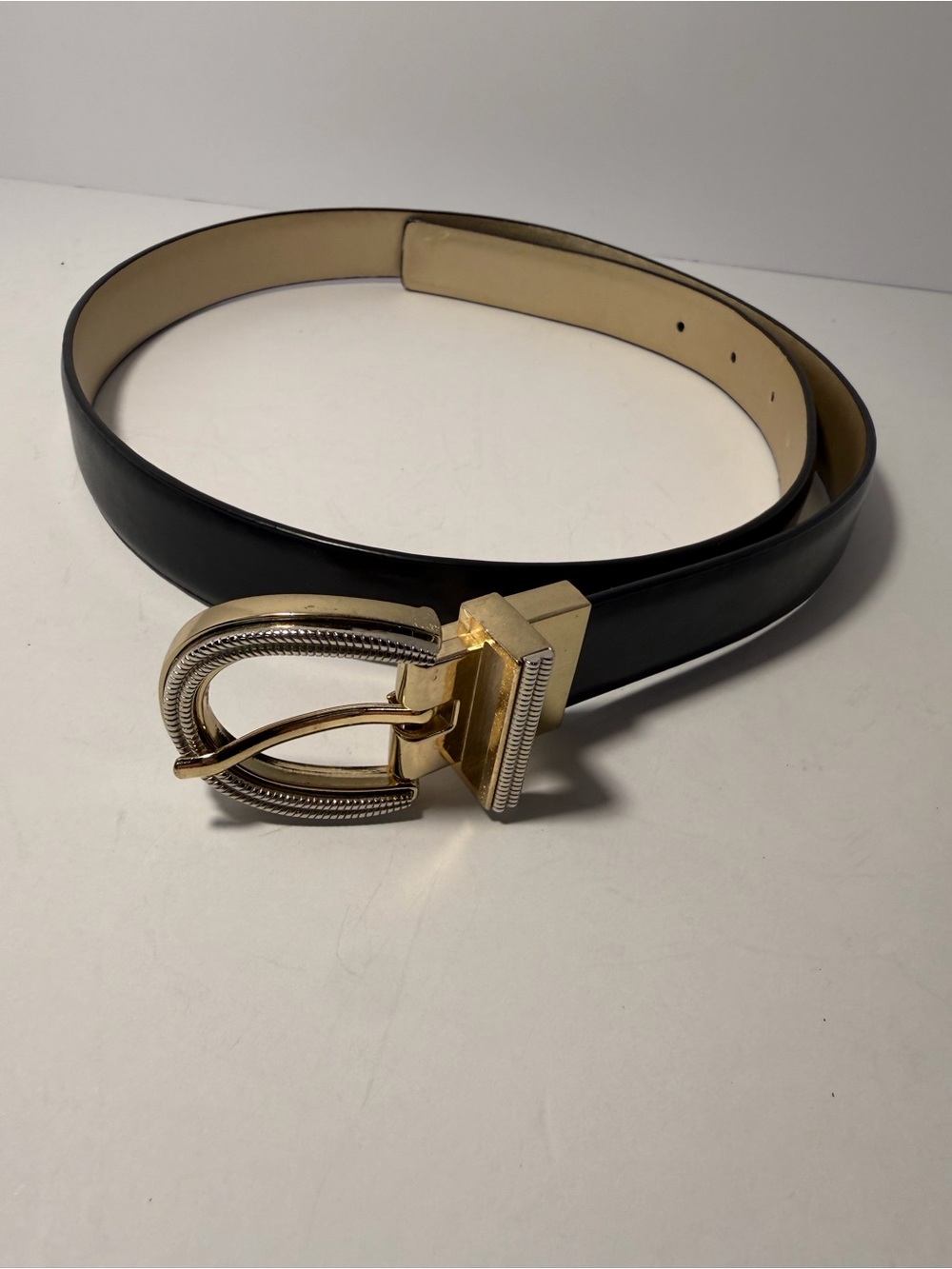 Vintage GUESS Reversible Leather Belt Mixed Metal 🖤✨